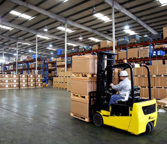 Jak wybrać barierki ochronne do magazynu